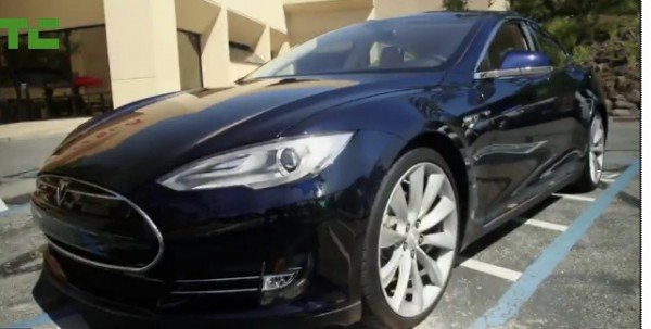 Tesla ModelS endurance record: a single charge 728 km